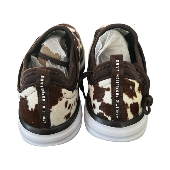 NEW APL Phantom Techloom Calf Hair Cow Print Sneakers Size 9.5 - Picture 5 of 7